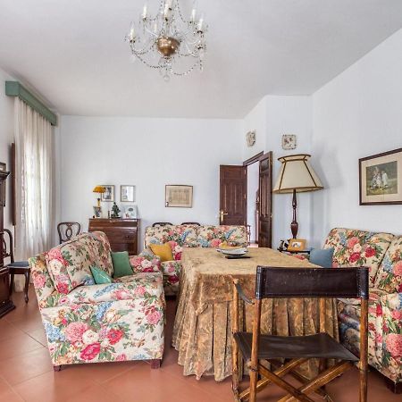Belvilla By Oyo Beautiful House In A Unique Town Игера де ла Сиера Екстериор снимка